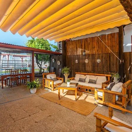 Mellizos Holiday home Penaflor